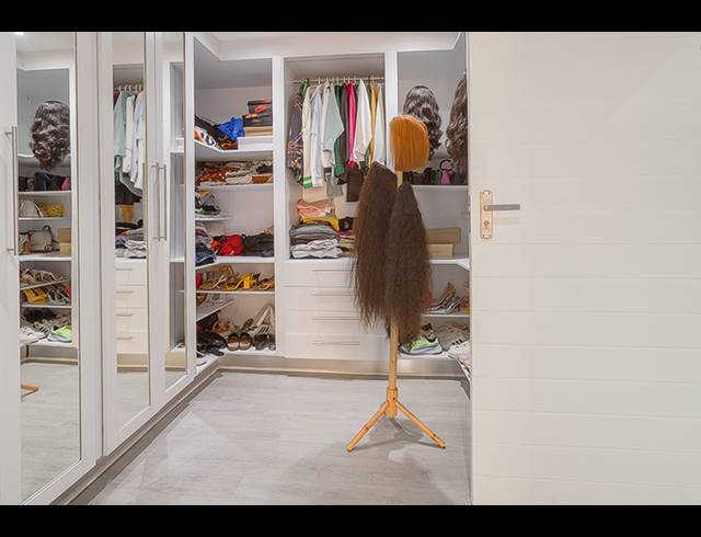 4 BEDROOM FREEHOLD FOR SALE IN FOURWAYS